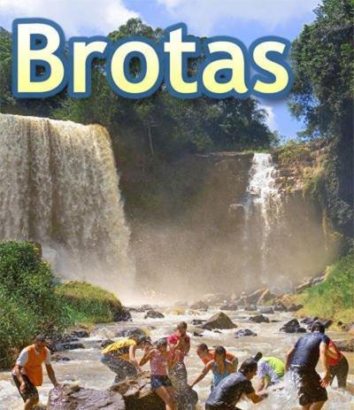 Espaco Alvorada ,Agendamento Das Atividades, Cafe Da Manha ,Banheira E Piscina No Centro Brotas Extérieur photo